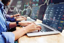 Thanh khoản bình quân trên HoSE đạt trên 1 tỷ USD mỗi phiên trong tháng 6