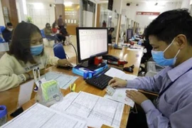 Tiếp tục đề xuất kéo dài thời gian giảm 29 loại phí, lệ phí đến hết 2021