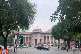 Sửa Thông tư 01: Kéo dài thời gian cơ cấu nợ, miễn giảm lãi đến hết 2021, giãn trích lập dự phòng trong 3 năm