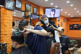 May đo, giặt là, cắt tóc, gội đầu… phải đóng thuế 7%: Đã áp dụng từ 2015!