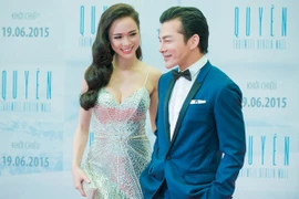 Vũ Ngọc Anh căng tràn sức sống bên Trần Bảo Sơn