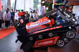 Xem những thiết bị chữa cháy tự hành "Made in Việt Nam"