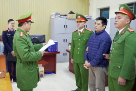 Bắt giam một cán bộ thuộc huyện Xín Mần