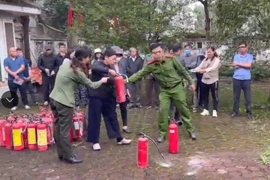 Công an quận Tây Hồ nỗ lực vì địa bàn không cháy, nổ