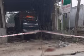 Gara ô tô phát nổ khiến 2 người tử vong tại Nghệ An