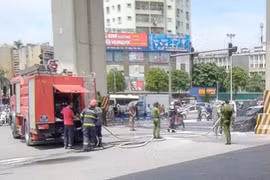 Xử lý nhanh sự cố chập điện, cháy xe ô tô