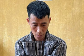 Định giao dịch 1kg ma túy trong nhà nghỉ