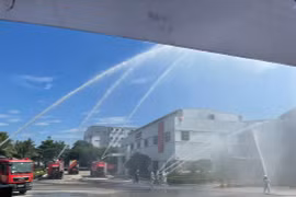 Thực tập phương án chữa cháy và cứu hộ, cứu nạn tại Khu công nghiệp Phú Nghĩa