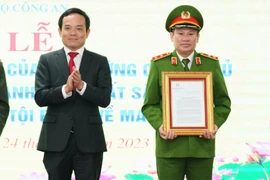 Bộ Công an đón nhận Thư khen của Thủ tướng Chính phủ về thành tích trong phòng, chống tội phạm ma tuý