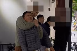 Danh tính tên trộm chạy vào quán cà phê lẩn trốn, gặp người dân dũng cảm khống chế 