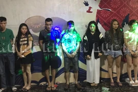 Phát hiện 7 đối tượng trong nhà nghỉ dương tính với ma túy