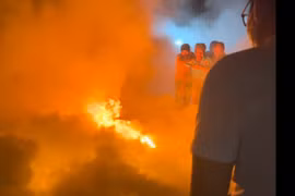 Hình ảnh tình huống cháy bất ngờ và cách xử lý của Tổ liên gia an toàn PCCC