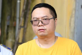 Phát hiện hàng tấn ma túy giấu cùng các bao xi măng 