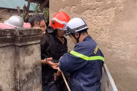 Cứu nạn thành công người đàn ông rơi xuống giếng sâu 25m