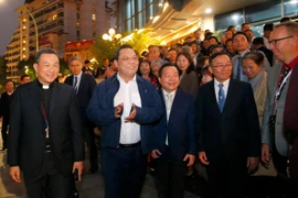 Công an Hà Nội gặp mặt, chúc mừng các vị chức sắc, chức việc Công giáo và Tin Lành nhân dịp Lễ Giáng Sinh 2023