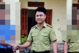 Khởi tố, bắt tạm giam lãnh đạo Hạt Kiểm lâm bán 22 cây lim quý