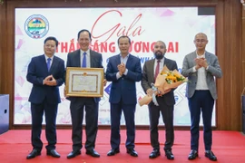 Khen thưởng nhiều tập thể, cá nhân có thành tích xuất sắc trong phong trào toàn dân bảo vệ An ninh tổ quốc