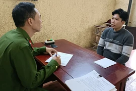 Hơn 200 người bị lừa mua vé máy bay qua mạng