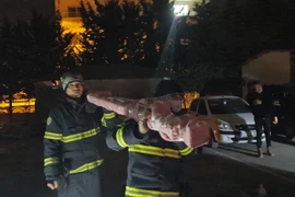 Clip: Lực lượng Cảnh sát PCCC và CNCH Công an Việt Nam trắng đêm chạy đua với thời gian tìm kiếm nạn nhân vụ động đất tại Thổ Nhĩ Kỳ