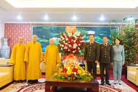 Giáo hội Phật giáo thành phố Hà Nội chúc mừng năm mới lực lượng Công an Thủ đô