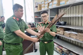 Tuyên truyền, vận động thu hồi vũ khí, vật liệu nổ, công cụ hỗ trợ, pháo