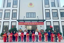 Khánh thành 2 trụ sở Công an xã của huyện Gia Lâm