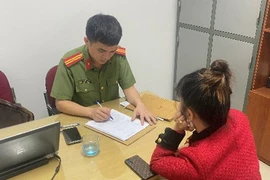 Xử phạt một phụ nữ xúc phạm lực lượng Công an