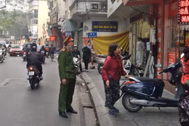 Tuần tra lưu động, kiên quyết xử lý vi phạm để lập lại trật tự đô thị 