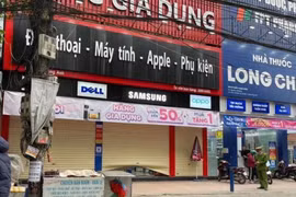 Đang khẩn trương truy bắt nghi phạm đột nhập cửa hàng FPT trộm tài sản