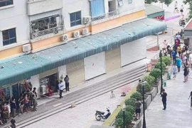 Nạn nhân tử vong do rơi từ tầng cao chung cư Kim Văn - Kim Lũ xuống đất