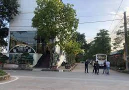 Cảnh sát đột kích bắt 20 đối tượng tổ chức "bay lắc" tại quán karaoke Hoàng Gia Fantasy