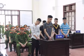 Nhóm thanh niên phạm tội giết người lĩnh tổng mức án trên 30 năm tù