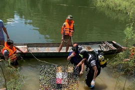 Mắc kẹt trong cống khi bắt cá, người đàn ông tử vong