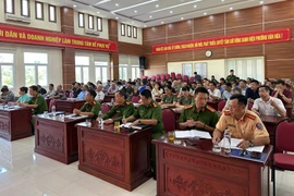 Chủ động tuyên truyền, nâng cao ý thức cảnh giác đến từng hộ gia đình