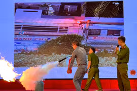 Trên 700 chủ chung cư mini và cơ sở dịch vụ thuê trọ được hướng dẫn kỹ năng xử lý hỏa hoạn