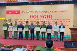 Khen thưởng tập thể, cá nhân đợt tổng rà soát, kiểm tra an toàn phòng cháy, chữa cháy