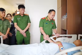 Biểu dương tinh thần dũng cảm, kiên quyết đấu tranh chống tội phạm của Thiếu tá Nguyễn Anh Tuấn