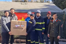 Công an Việt Nam tặng thuốc và các thiết bị y tế cho thành phố Adiyaman, Thổ Nhĩ Kỳ