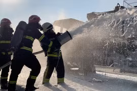  Lính cứu hỏa xứng danh Anh hùng