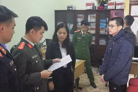 Bắt nhân viên ngân hàng lừa đảo chiếm đoạt nhiều tỷ đồng