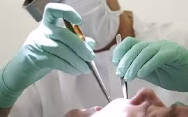 Đi chữa răng, cháu bé 3 tuổi thủng ruột vì “nuốt phải” dụng cụ y tế