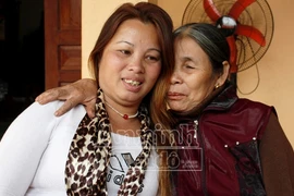 Phận đời đen tối của người vợ bị chồng chuốc thuốc mê rồi bán sang Trung Quốc