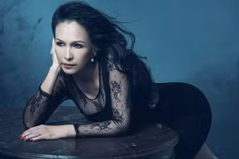 Diễm My khoe vẻ đẹp U60 trong bộ ảnh mới