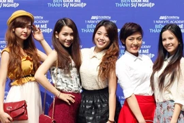 "Hot girl" Miss Teen cùng hội ngộ