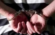 Đang bị kỷ luật, phó giám đốc sở vẫn đánh người