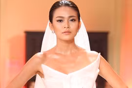 Mâu Thủy trở lại đầy quyến rũ sau những ngày chấn thương