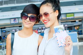 Tuyết Lan, Hoàng Thùy trở lại sàn diễn New York