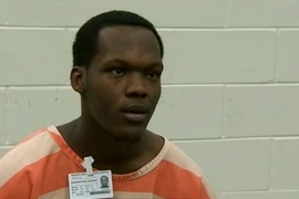 Bé 2 tháng tuổi được bố cho uống thuốc tẩy để... chữa nghẹt mũi