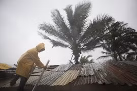 Bão nhiệt đới tấn công Mexico