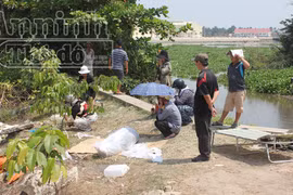 Sông Sài Gòn: Phát hiện xác đàn ông nổi lềnh bềnh, vai bị chém sâu